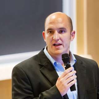 Interview: Todd Rogers, Harvard psychologist and author of Writing for Busy Readers, on the psychology of great copywriting