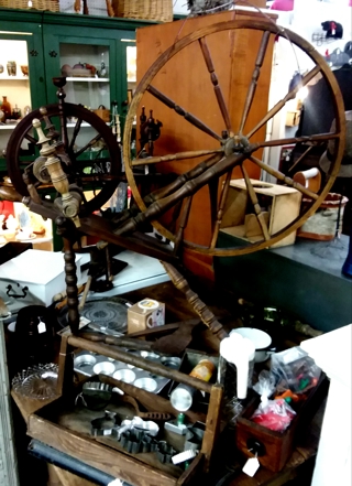 Audio Article: Start an At-Home Antiques Business