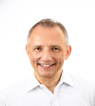 The Art of Resilience: Alex Yaro on Mindset and Success