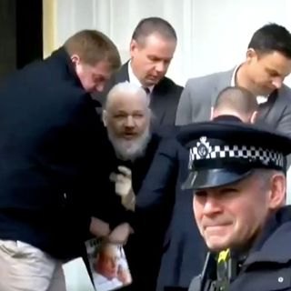 #380: Julian Assange, The Mockingbird Media and the Censorship of Truth To Power with Jimmy Dore