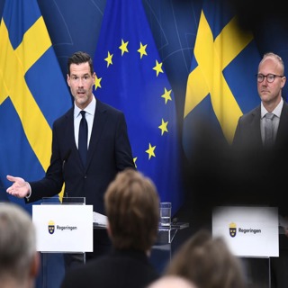 #223: Berlinkärlek, Trump är lack på Netanyahu & ny ”ventil” för tonårsutvisningarna