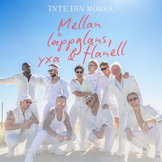 Mellan läppglans, yxa & flanell
