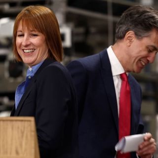 Reeves vs Miliband