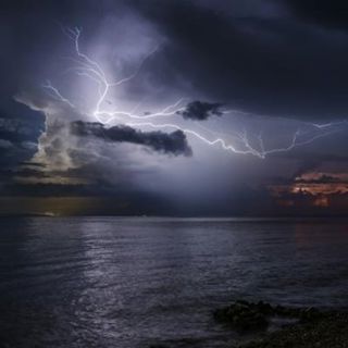 Intense Thunderstorm - 10 Hours Sleep Sound