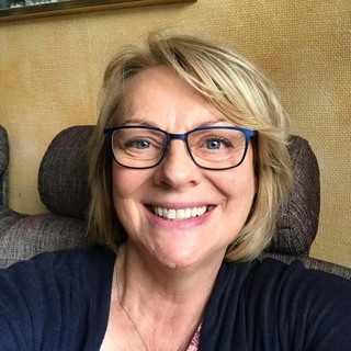 #066 Sköldkörteln och sökandet efter min läkande kost (med Kerstin Lövkvist Söderholm)