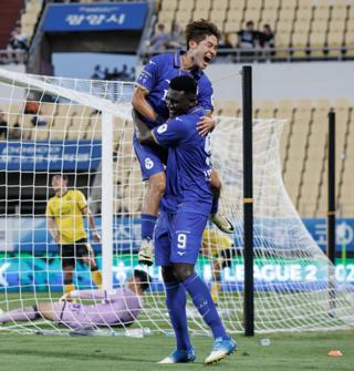 Jeonnam Dragons vs. Busan IPark Preview w/ Ryan Walters & Peniel Mlapa