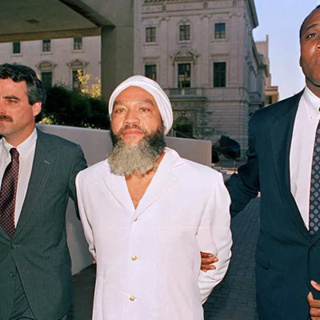 Episode 9 - Yahweh Ben Yahweh and the Temple of Love Murders
