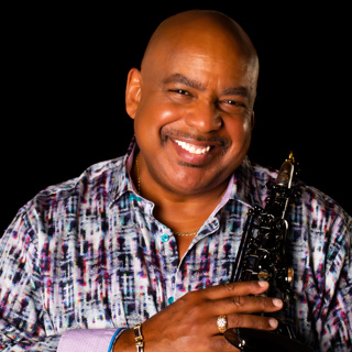 Gerald Albright: Groove, Melody, Momentum Ahead