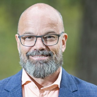 Gudstjänst: Vems sanning du lyssnar till? - Niklas Piensoho