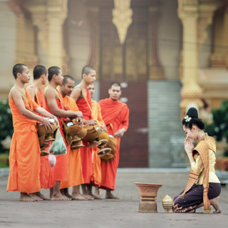 22 - How Buddhists Should Behave: Evolution of the Buddhist Precepts Part 1