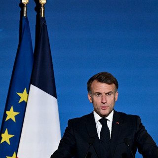 CER Podcast: Unpacking Europe: The instability of Macron’s France