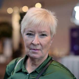 Hör Anna Kinberg Batra och Mona Sahlin om nattens valrysare