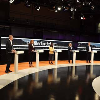 Bortförda journalister, viktiga men svårstyrda TV-debatter och "hedersmordet" som inte var