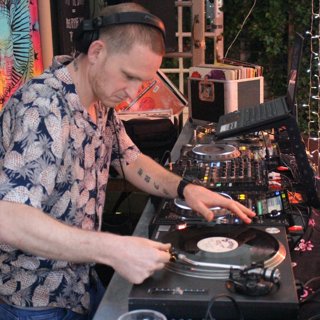 Defected Records/Strictly Rhythm vinyl mix