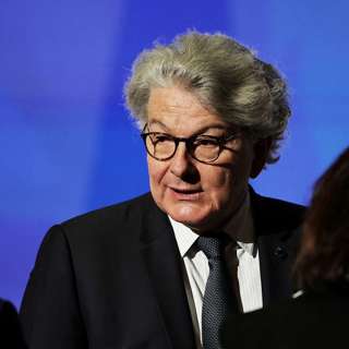 EU Commissioner Resigns Amid Turmoil, Starmer and Meloni Tackle Migration, Trial of Charlie Hebdo Attacker, Explosion Rocks Cologne District, and more...