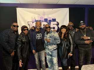 Pull Up On Hollywood : Blackstreet