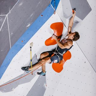 EP 94: Nathaniel Coleman — Preparing for the Tokyo Olympics, Climbing in a Sauna, and Kendama Training