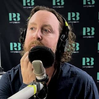 Uje Brandelius: "Jag tar pengarna och gör min rockshow"