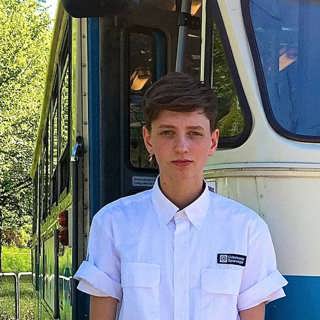 Emmett könskorrigerar sig själv