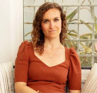 055: Mistakes, Grace, Boundaries: A Conversation with Rabbi Hannah Jensen