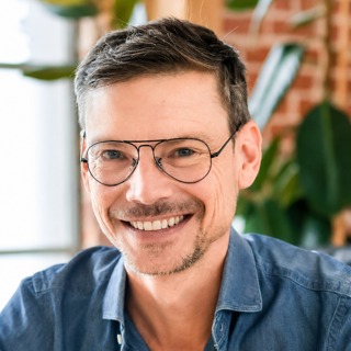 Designing GenAI for the Emotional Side of Money: Johannes Seemann