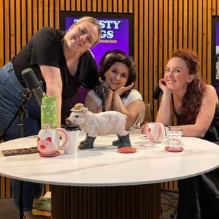 Ep184. LEILA NAVABI / Birthdays, Babies & Biscuit Tins