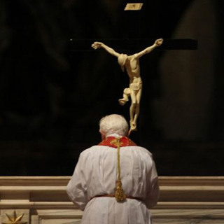 Pope Benedict XVI School of Prayer: R&R on catechesis 13 psalm 22 “My God, My God…”