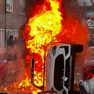 The view from Belfast after a night of violent protests - The Latest
