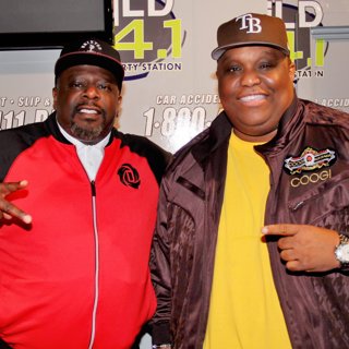 Cedric The Entertainer In Studio!
