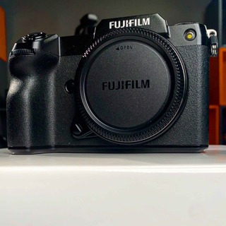 Fujifilm GFX100s
