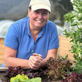 Ep 10: The Farm Mudgegonga with Leanne