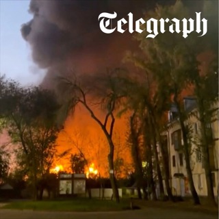 Giant fireball after strike on Russian refinery as Zelensky and Trump set to discuss energy truce