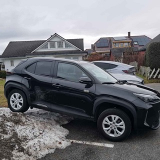 Simen hater en leie-Toyota