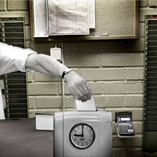 Är dagens författare kontorsnissar?