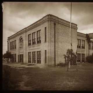 School Spirit: Haunted Metz Elementary (Campfire)