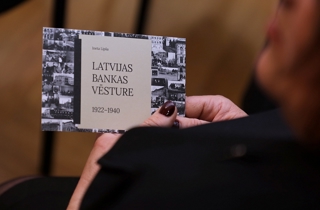 Latvijas Banka simtgadi svin ar izdevumu "Latvijas Bankas vēsture 1922. - 1940."