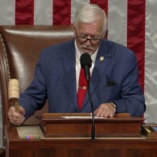 US House votes to curb Trump's war powers