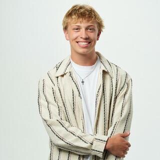 BYU-Idaho Student Finds His Voice on NBC’s ‘The Voice