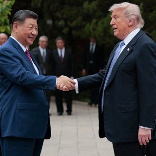 US-China AI Race to Take Center Stage at Trump-Xi Meeting