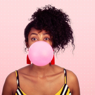 Chewing Bubble Gum