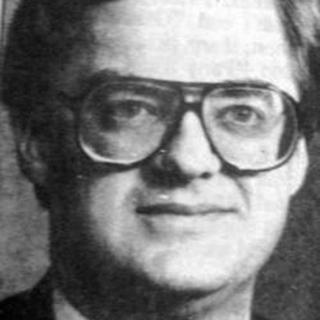 Tie Amarilloon: David Glenn Lewis