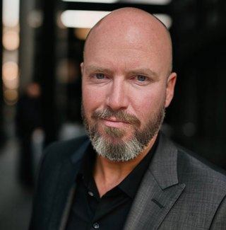 Breaking Self-Limiting Beliefs and Transforming Relationships with Paul Bauer