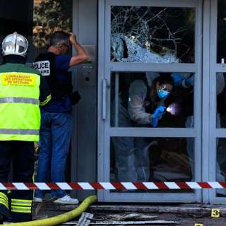 European Leaders Counter Russian Threats, Nice Fire Victims Seek Justice, Paris Knife Attack Security Surge, Climate Activists Sentenced to 5 Years, and more...