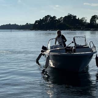 Nya bottenfärger både skyddar båten och skonar havet