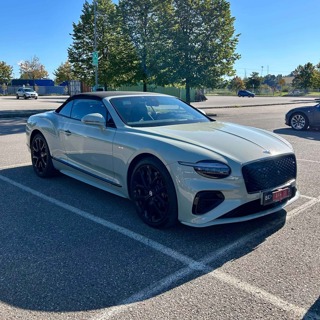Bonus: Nok V8-lyd i denne? Bentley Continental GT Speed!