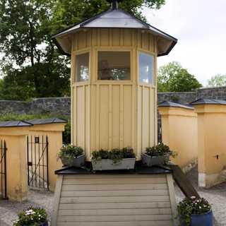 Så bröts fångarnas isolering