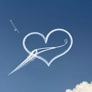 9 ✈️ ✈️ ✈️ High-Flying Facts ✈️ ✈️ ✈️ About Skywriting!