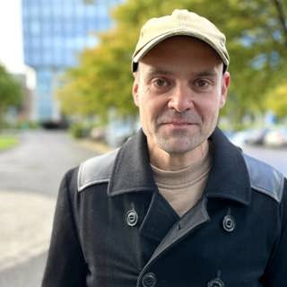 David Dencik gillar att spela svår