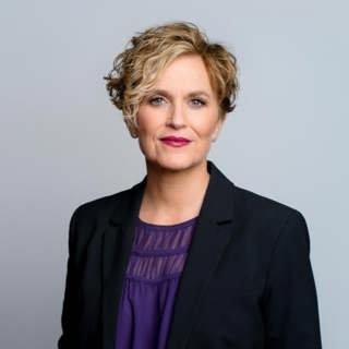 Betsy Hodges - Exploring Bruce Springsteen's Seeger Sessions and Live in Dublin