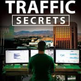 #49 - Must listen Traffic Secrets: how to bring targeted customers from Instagram
